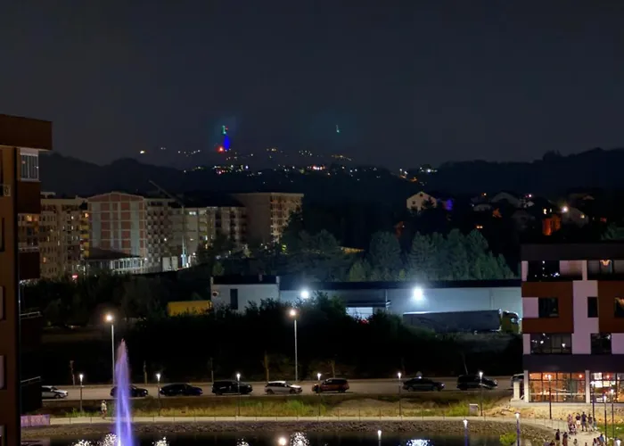 Stan Na Dan Antarctica Istocno Sarajevo Jezero Apartman *